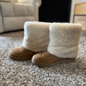 Women’s Ugg Boots Size 9
